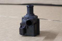 Audi Q3 2012-14 Left Headlight Washer Lift pump 8U0955101 New Genuine Audi part