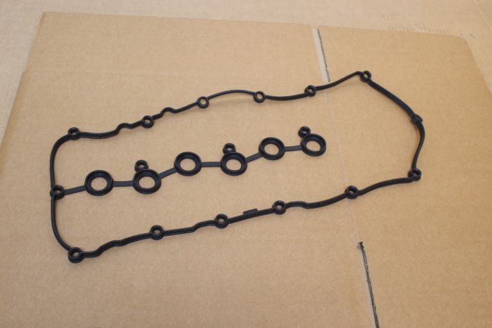 VW Passat R36 3.6 cylinder head cover gasket 03H103483E New genuine VW ...