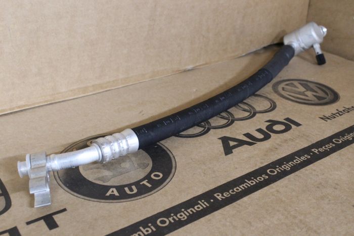 AC hose compressor > exp valve Golf MK3 1.8 2.0 / 16v 1H2820744M 