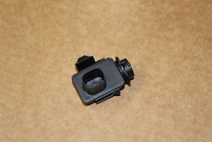 5Q0907643D SENSOR New genuine part | Deutsche Parts