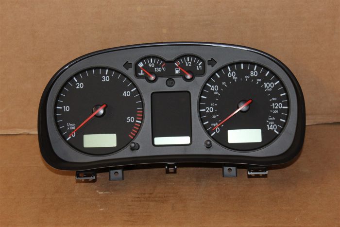 VW Golf MK4 Bora TDi AUTOMATIC instrument cluster 1J0920901FX