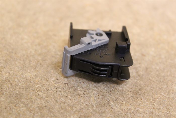 A2205451928 Housing New genuine part | Deutsche Parts