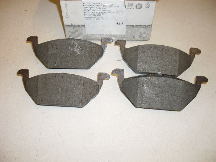Front brake pads Golf MK4 Bora Leon Toledo A3 Octavia JZW698151A Genuine VW kit Deutsche Parts