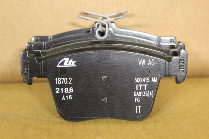 5Q0698451P PADS New genuine part | Deutsche Parts