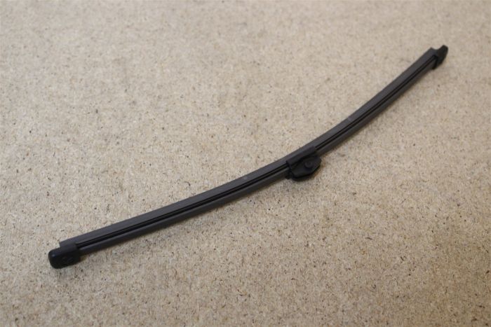 A1678201701 Wiper Blade (single) New genuine part | Deutsche Parts