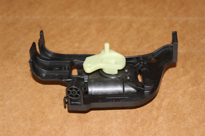 Audi A1 A2 VW Polo Air Recirculate motor V71 8Z2819453B New Genuine