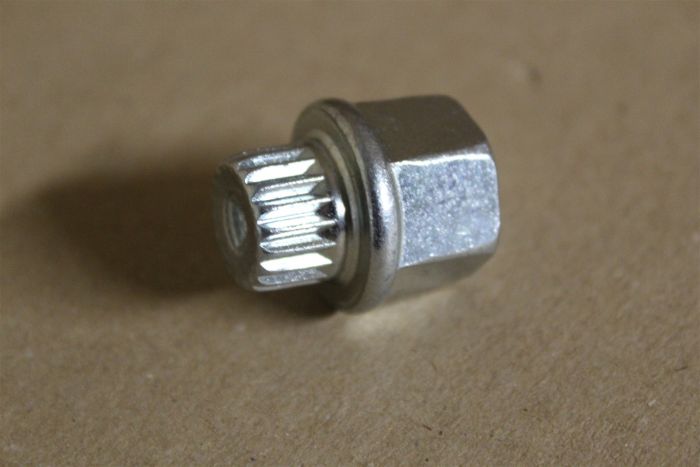 36136752764 WHEEL BOLT New genuine part | Deutsche Parts