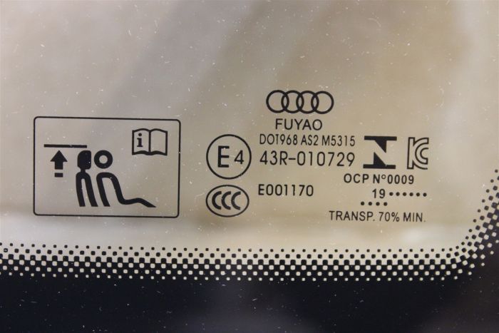 83F845298DNVB SIDE WINDO New genuine part | Deutsche Parts 