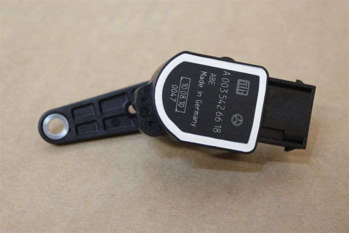 A0035426618 Level Sensor New genuine part | Deutsche Parts 