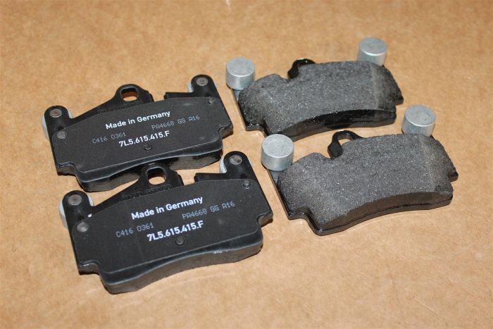 7L0698451H New genuine part | Deutsche Parts