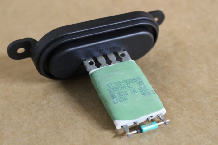 7E0959263C RESISTOR New genuine part | Deutsche Parts