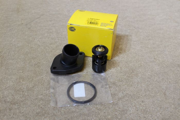 Lupo GTI thermostat housing - Car Care, Maintenance and Mechanical - Club  Lupo