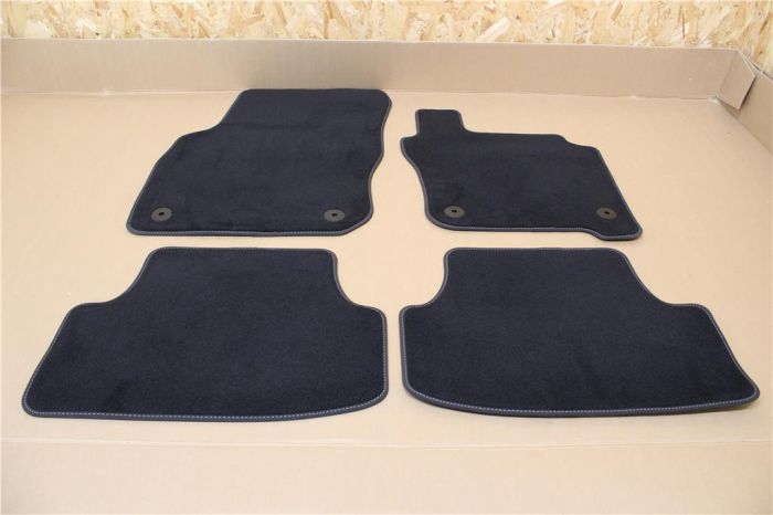VW Golf MK7 / 7.5 & MK8 Full set of 4 front & rear black carpet 