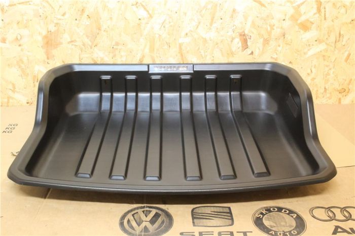 Boot Tray Volkswagen Tiguan 2016 Onwards 5NA061162 New Genuine Part ...