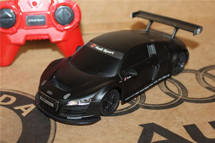 Audi r8 rc car deals