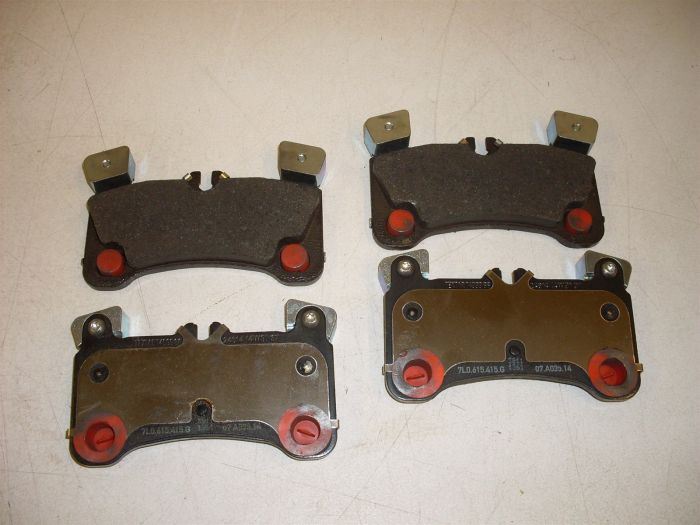 Rear brake pads for 358mm discs Audi Q7 / Touareg 7L0698451F New