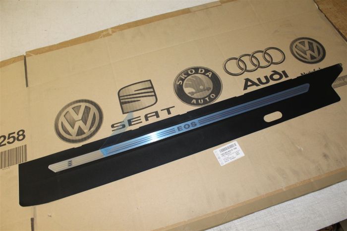 PROTECTIVE 1Q0853803BN88 New Genuine Part | Deutsche Parts