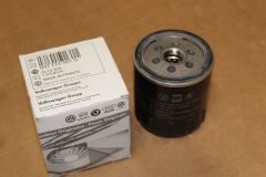 Engine Oil filter Skoda Octavia 1U Fabia 1.0 / 1.4 047115561G New Genuine Part