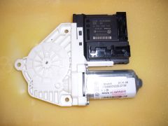 Seat Toledo door window motor 1T0959702G Z1W New genuine SEAT part