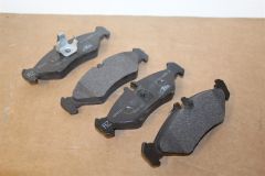 VW Lt 97 -07 Rear Brake Pads CHECK FIRST 2D0698451C New genuine VW part