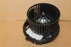 VW Audi Golf Caddy Q3 NON UK LHD Heater Fan valeo 1K1820015L New Genuine Audi 