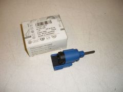 Clutch Pedal Switch Various VW Audi SEAT 1J0927189F New genuine VW part