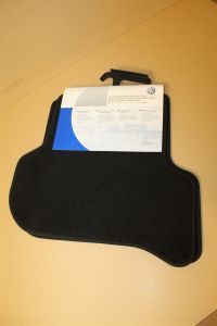 Rear black carpet mats GOLF PLUS ONLY  5M0061226E WGK New genuine VW part