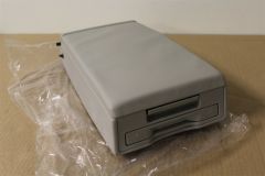 Audi RS4 A4 Rear Armrest in Silver Napa Leather 8E0885081AJ7NE  New genuine 