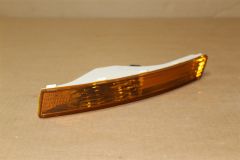 Left Front Yellow Indicator Unit VW Passat B6 2006-11 3C0953041F New Genuine VW