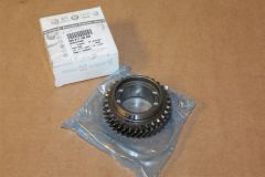 VW Mk4 Golf Bora 5th Gear 02A311158AM New Genuine VW part