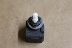 13142042 Headlight Motor New genuine Vauxhall part