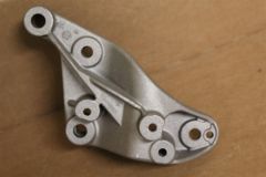 93861595 Engine mount New genuine Vauxhall part
