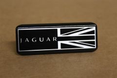C2D14681 Logo cap New genuine JLR part