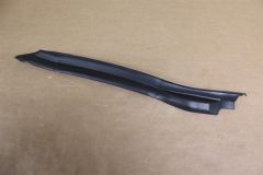LR058553 Door seal New genuine JLR part