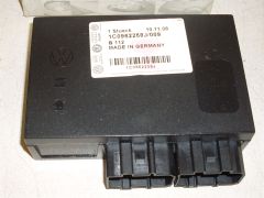 Skoda Octavia Kombi central locking control unit 1C0962258J New genuine Skoda