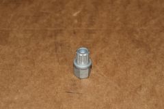 Locking Wheel Unique Spline matched Key CHECK FIRST WHT002480054 New Genuine VW