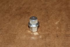 Locking Wheel Unique Spline matched Key CHECK FIRST WHT003319A005 New Genuine VW