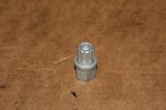 Locking Wheel Unique Spline matched Key CHECK FIRST WHT002480055 New Genuine VW