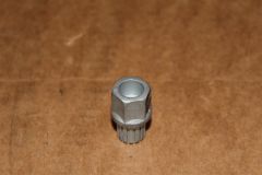 Locking Wheel Unique Spline matched Key CHECK FIRST WHT002480059 New Genuine VW