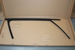 Skoda Suberb Right Window Guide 3V0837432L 5AP New Genuine SKODA part