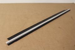 Audi A6 right rear door window outer lower trim & seal 4B0853764M 2ZZ New