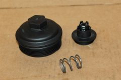 Skoda Fabia Octavia Oil Filter Cap & Spring Tdi 045115433E New Genuine VW part