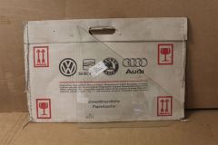 VW Polo MK2 MK3 front right door 1/4 glass 867845116 New Genuine VW part