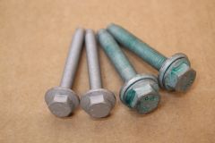 Rear shock absorber x4 bolts kit 4motion / quattro / 4x4 Golf MK4 R32 Audi TT / S3 etc New genuine VW parts