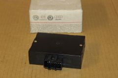 Convenience control module VW Passat B5 1997-00 1J0959799Q 008 New genuine VW