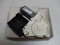 Drivers door window motor 1T0959702G Z13 1T0959702L Z1C  Seat LEON NEW PART