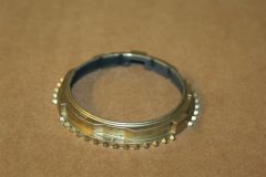 1st gear syncro ring various VW Audi Skoda Seat 02J311247D New genuine Audi part