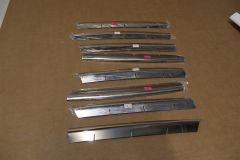 Transporter T5 Front Grille Chrome add on sections ZGB7H0071 608 New Genuine VW