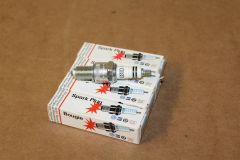 Set of 4 spark plugs VW Corrado 2.0 8v / Golf MK2 2E GTi 101000026AB Genuine VW