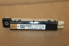 Audi A3 RS3 Left upper Aerial Amplifier 8V5035225D New Genuine Audi part